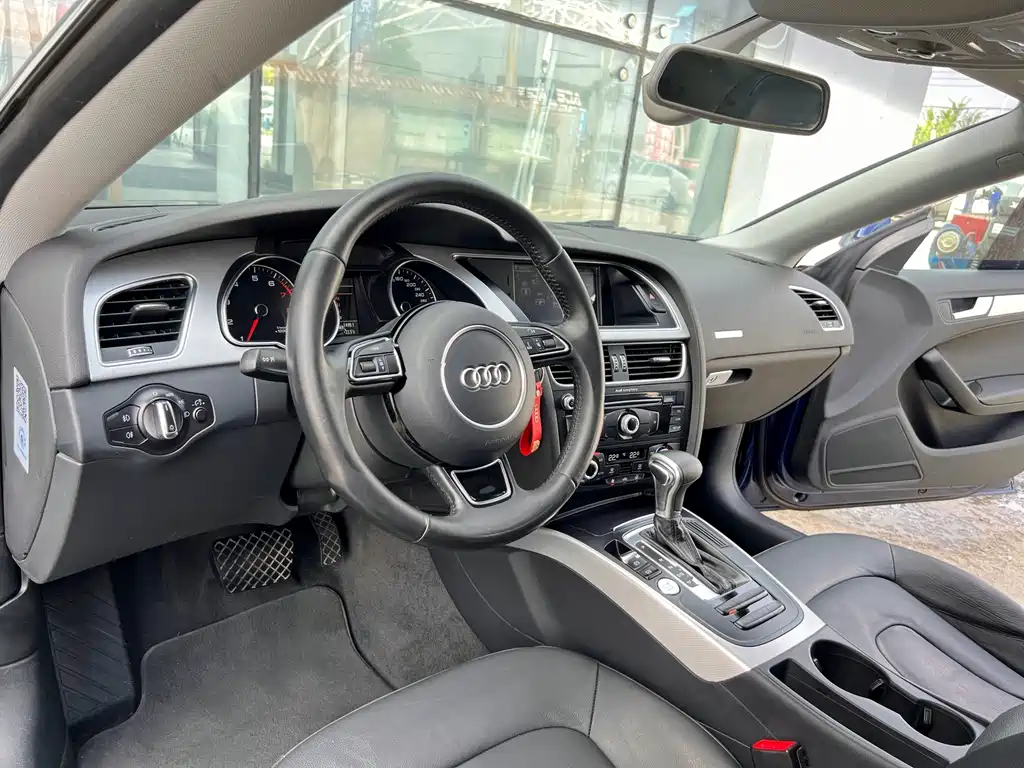 Audi A5 (Import) — миниатюра 10