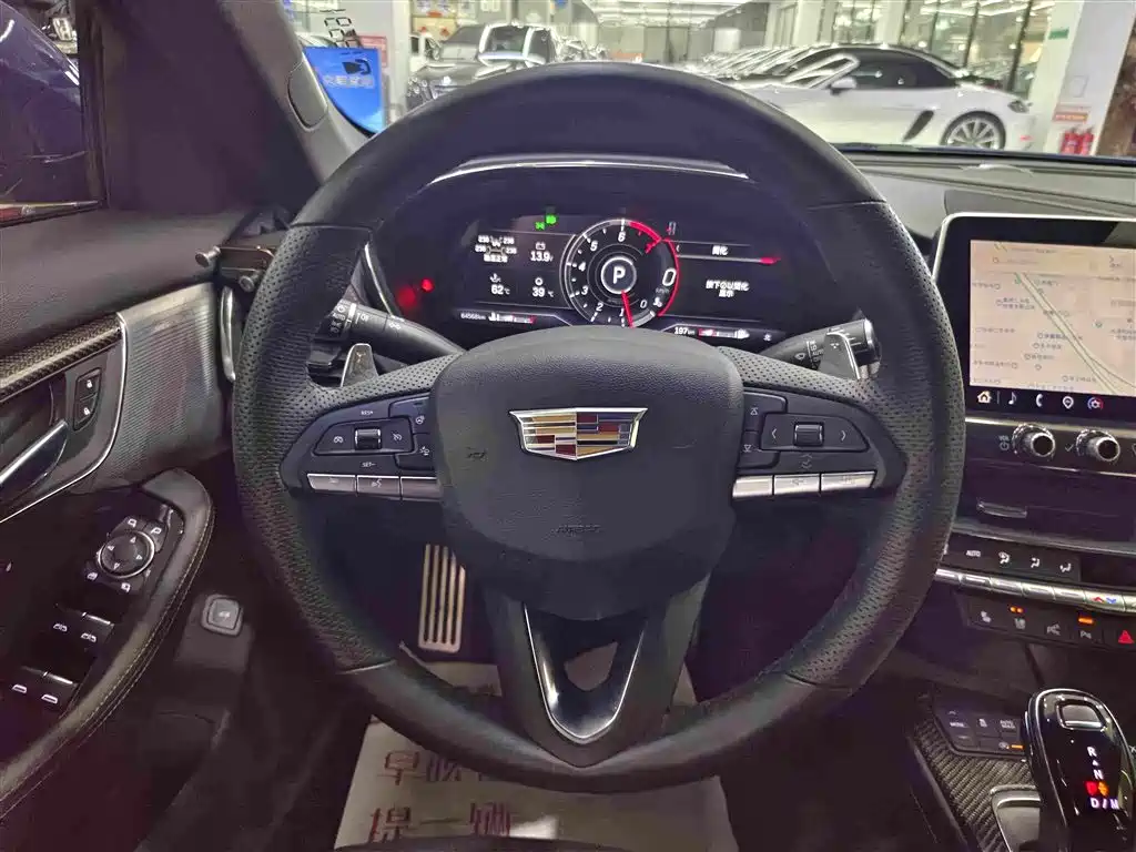 Cadillac CT5 — миниатюра 8
