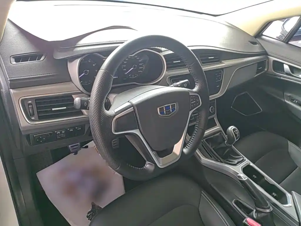 Geely Emgrand GS — миниатюра 10