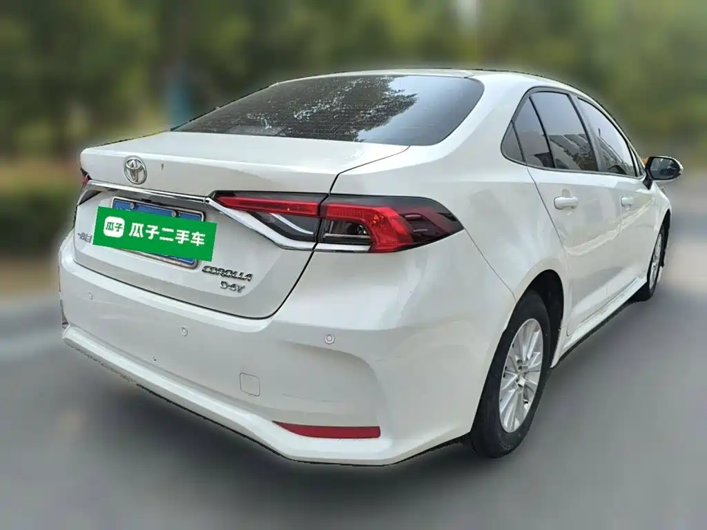 Toyota Corolla — миниатюра 4