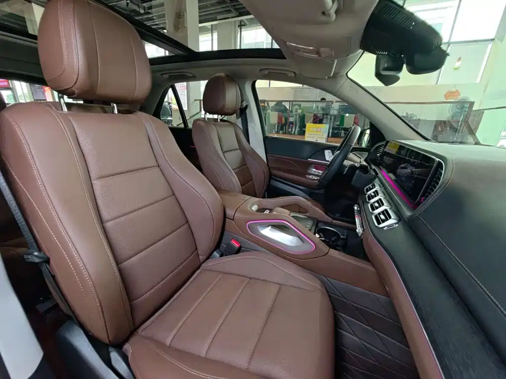 Mercedes-Benz GLE (Import) — миниатюра 45