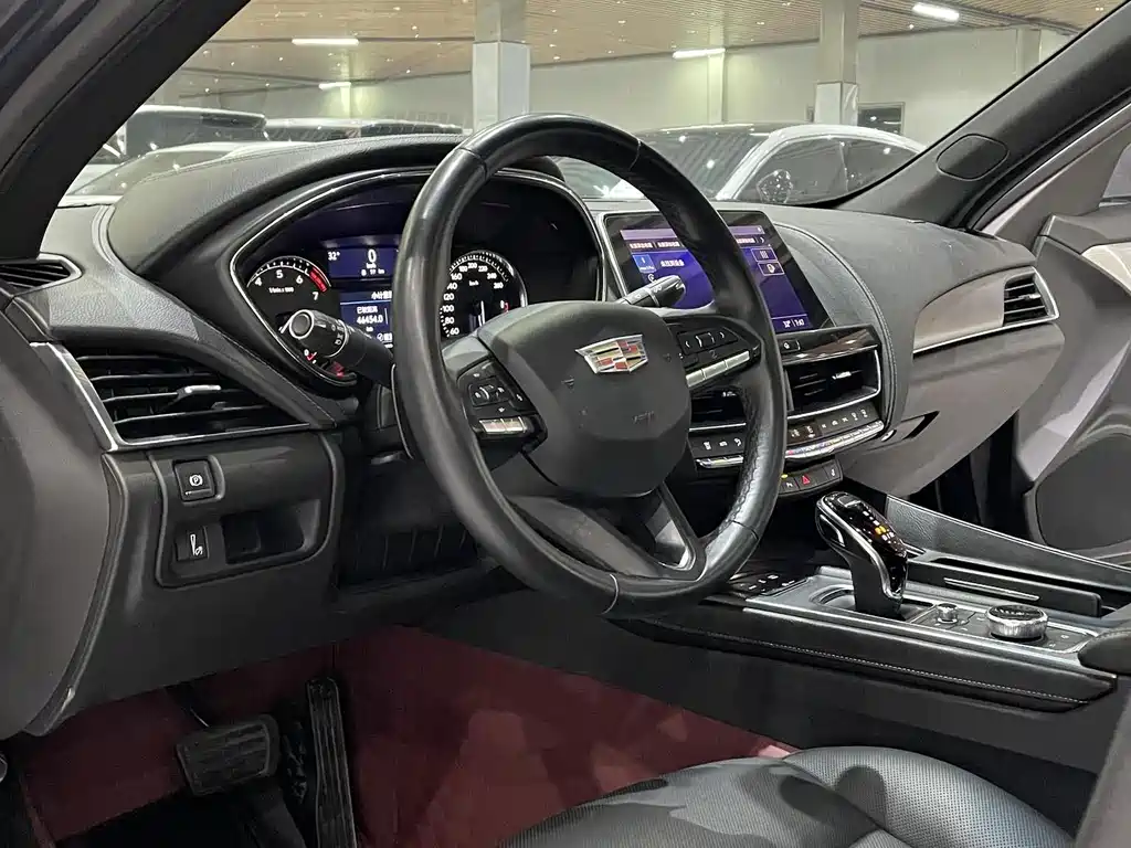 Cadillac CT5 — миниатюра 6