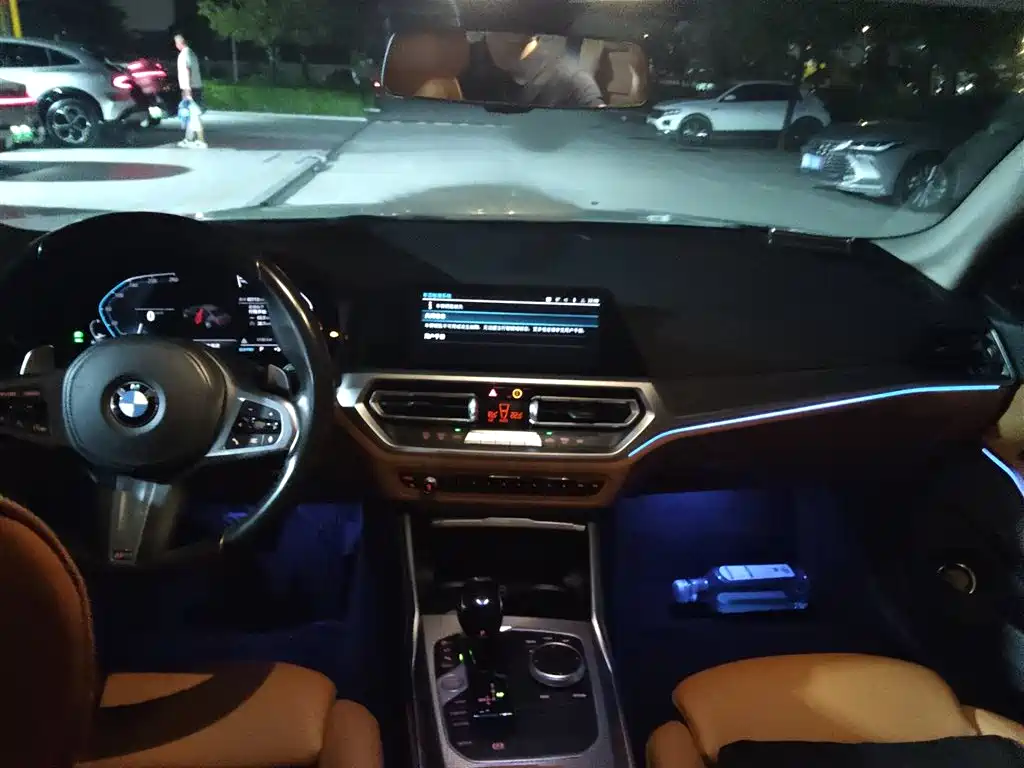 BMW 3 Series — миниатюра 5