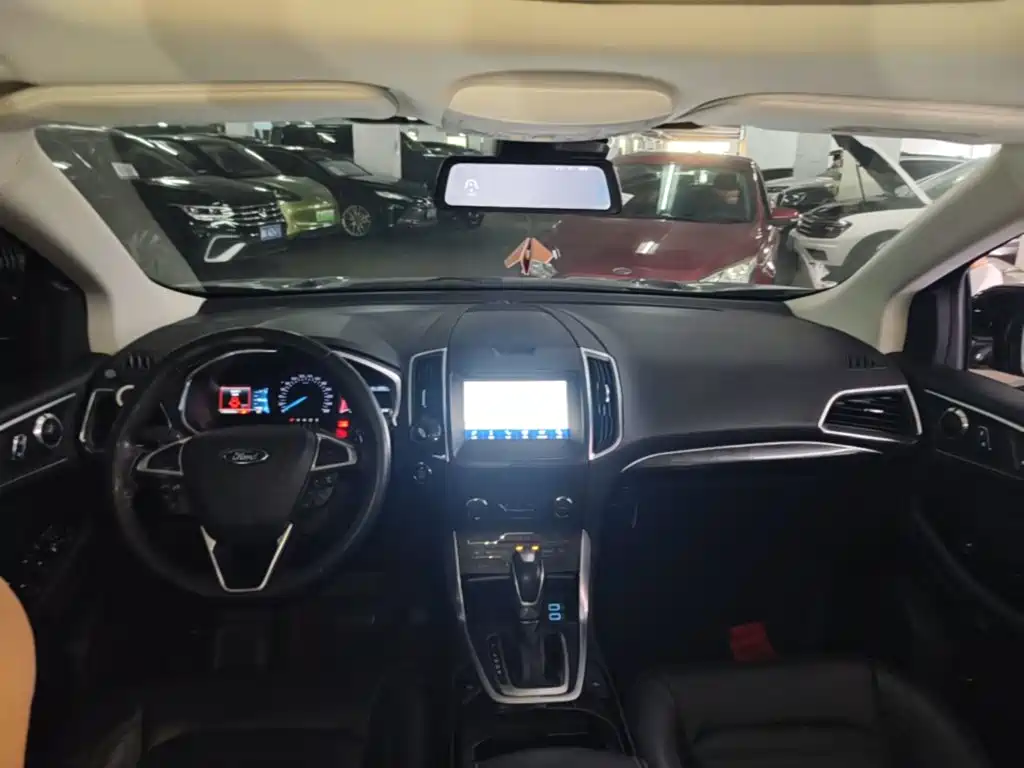 Ford Edge — миниатюра 18