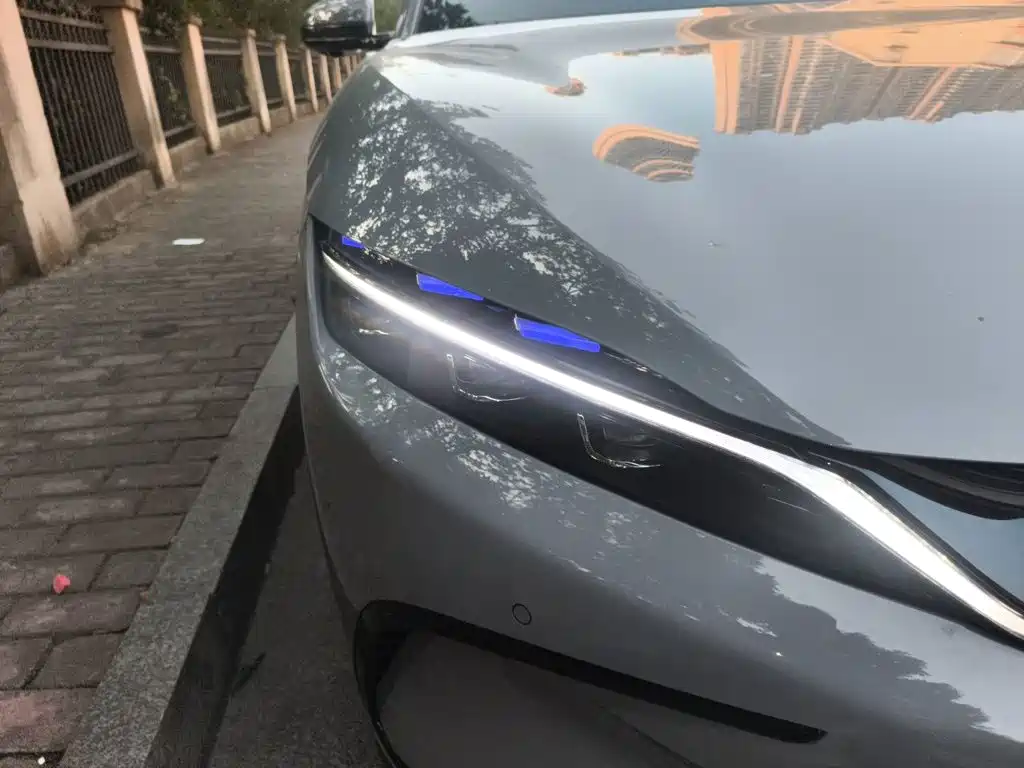 BYD Han — миниатюра 7