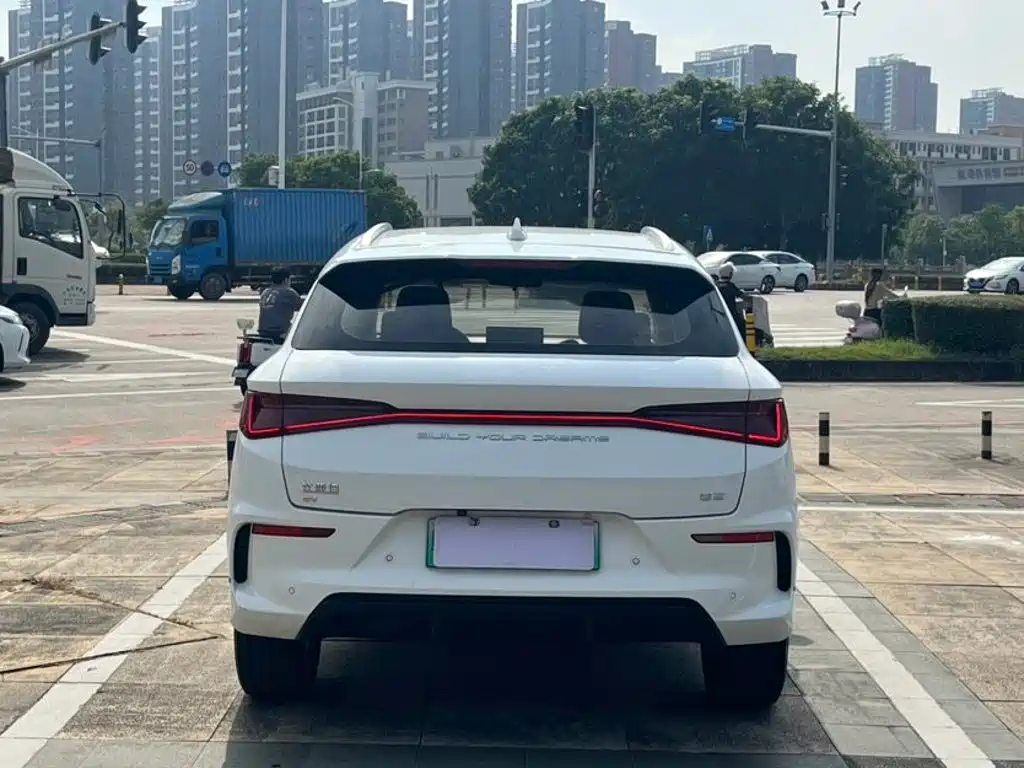 BYD e2 — миниатюра 7
