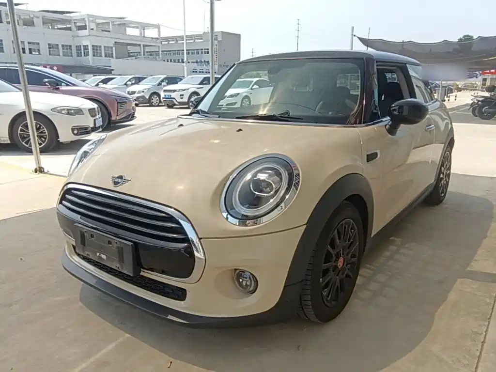 MINI 2019 1.5T COOPER Classic Style