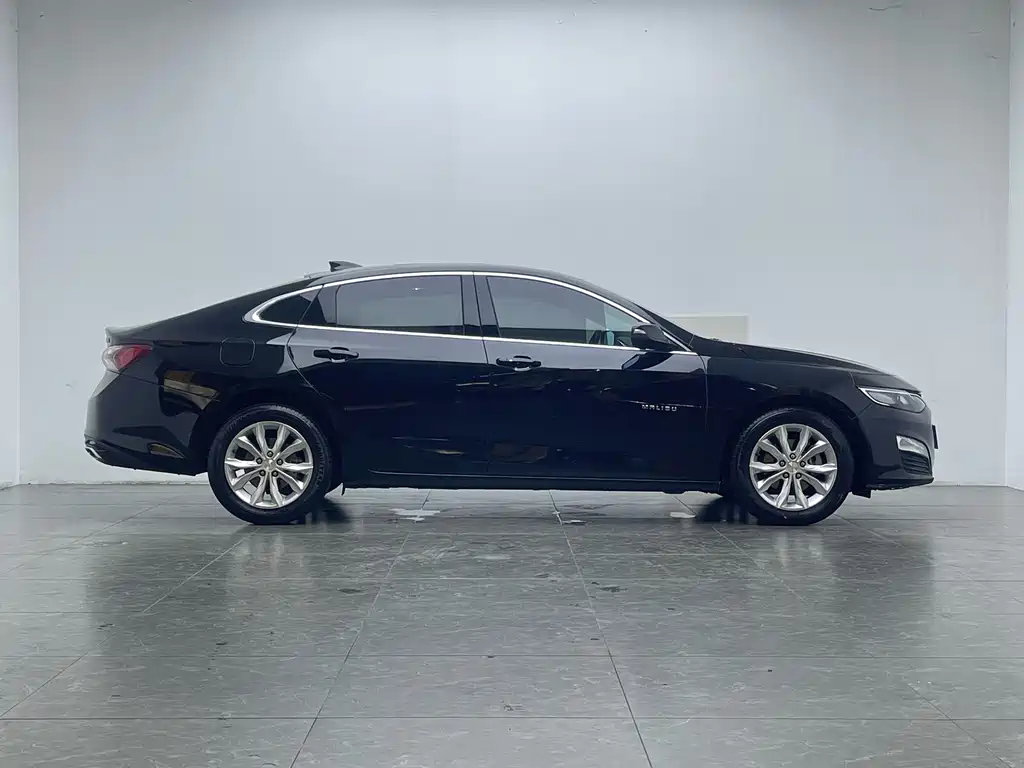 Chevrolet Malibu XL — миниатюра 7