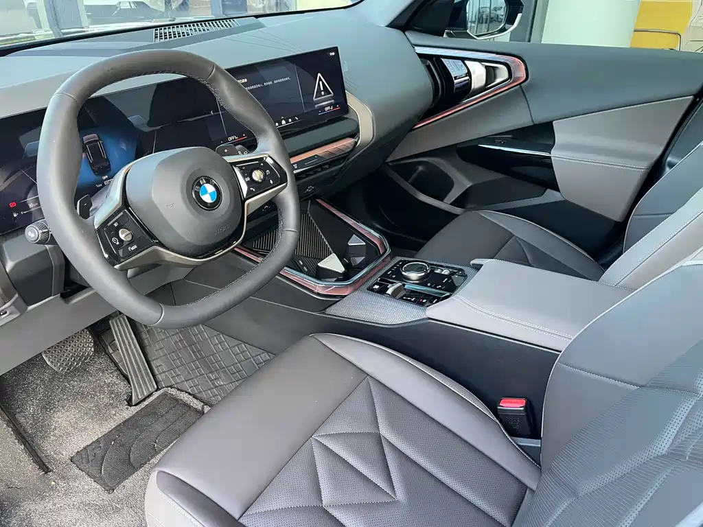 BMW X3 2025 xDrive25L Luxury