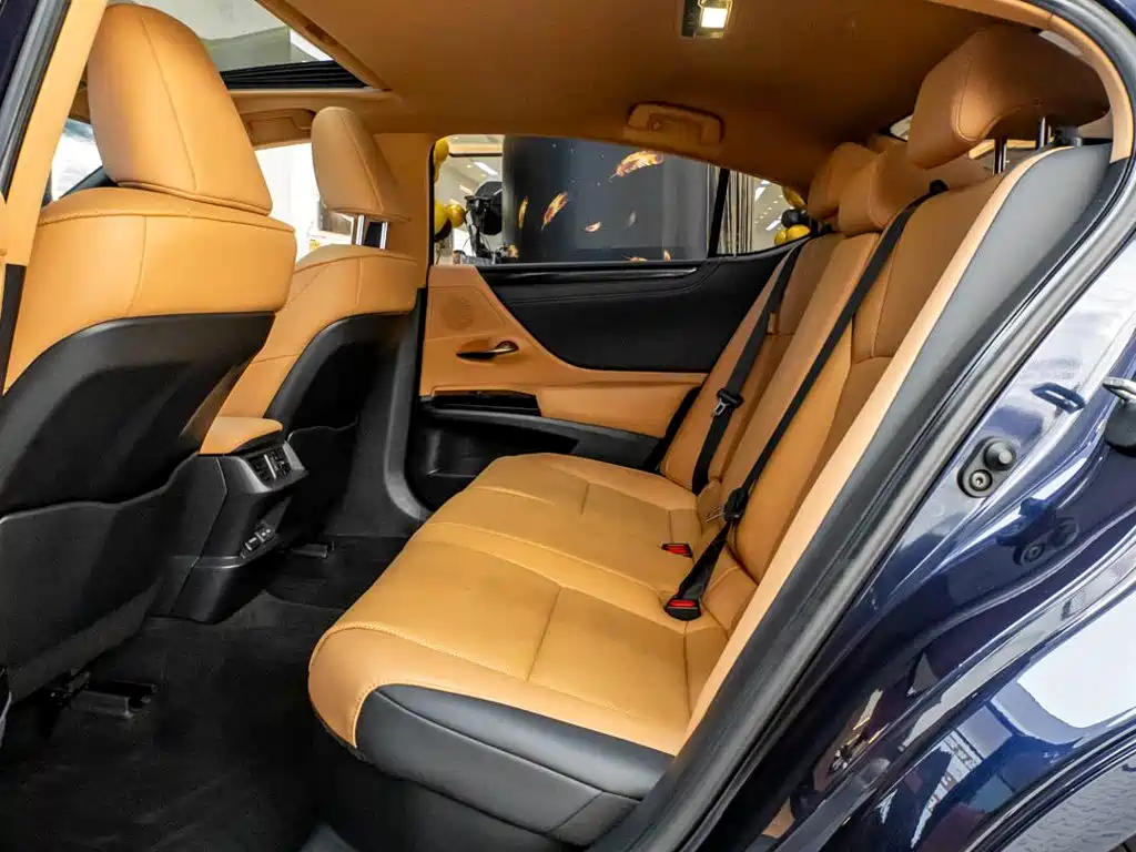 Lexus ES — миниатюра 30