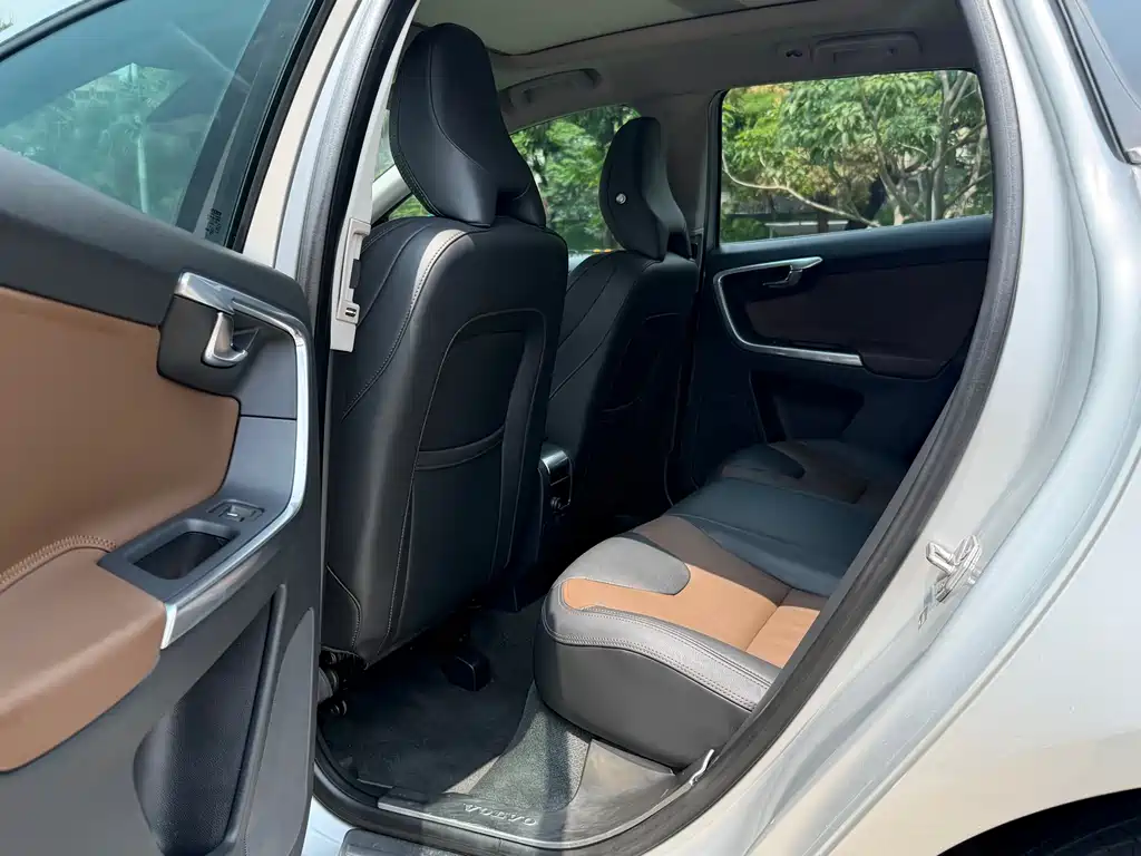 Volvo XC60 2015 T5 AWD