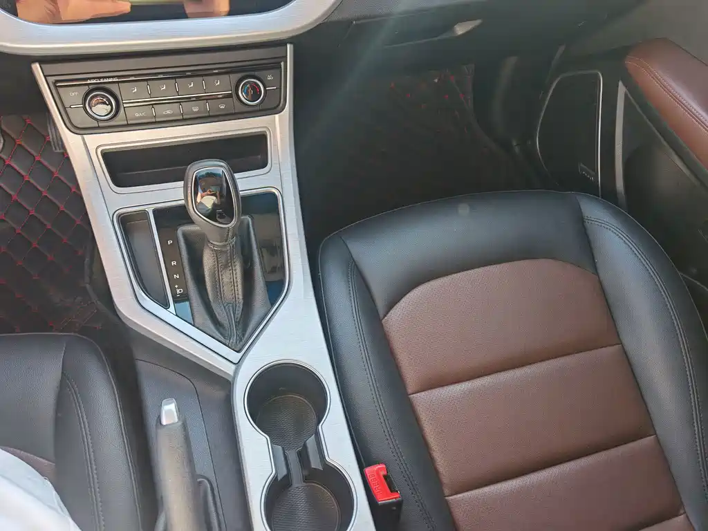 Geely Vision — миниатюра 7
