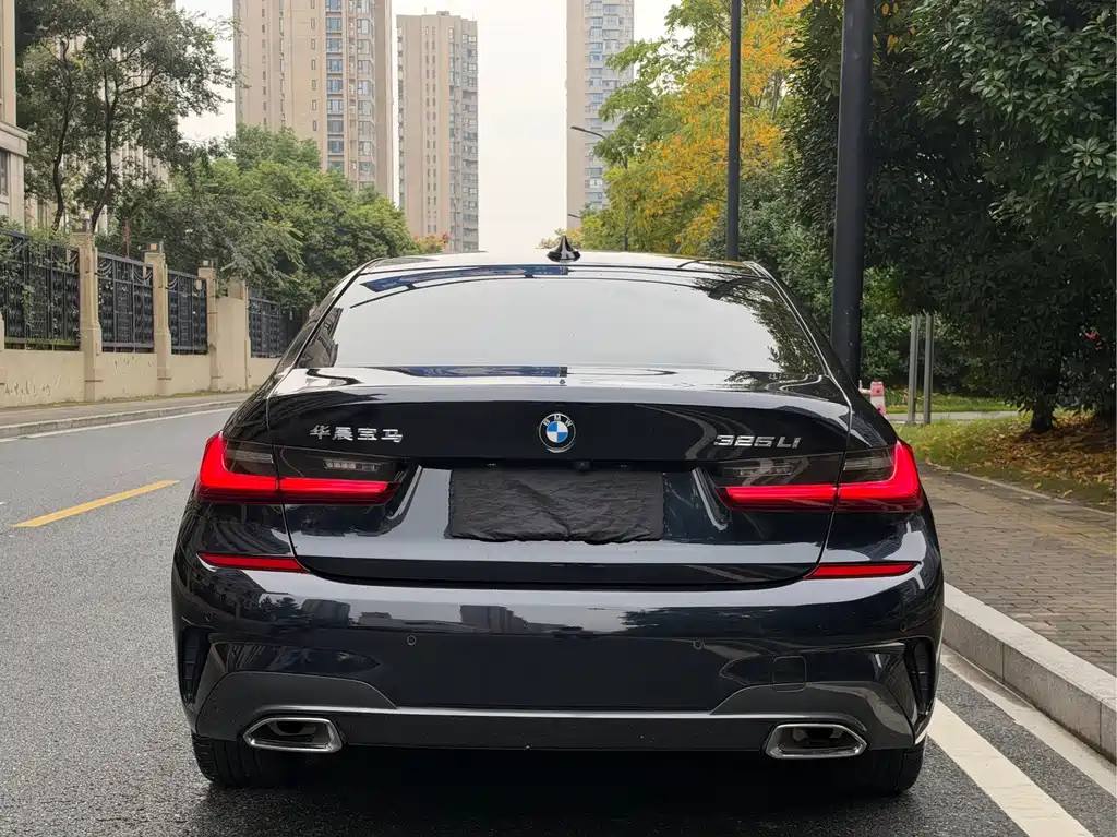 BMW 3 Series — миниатюра 5