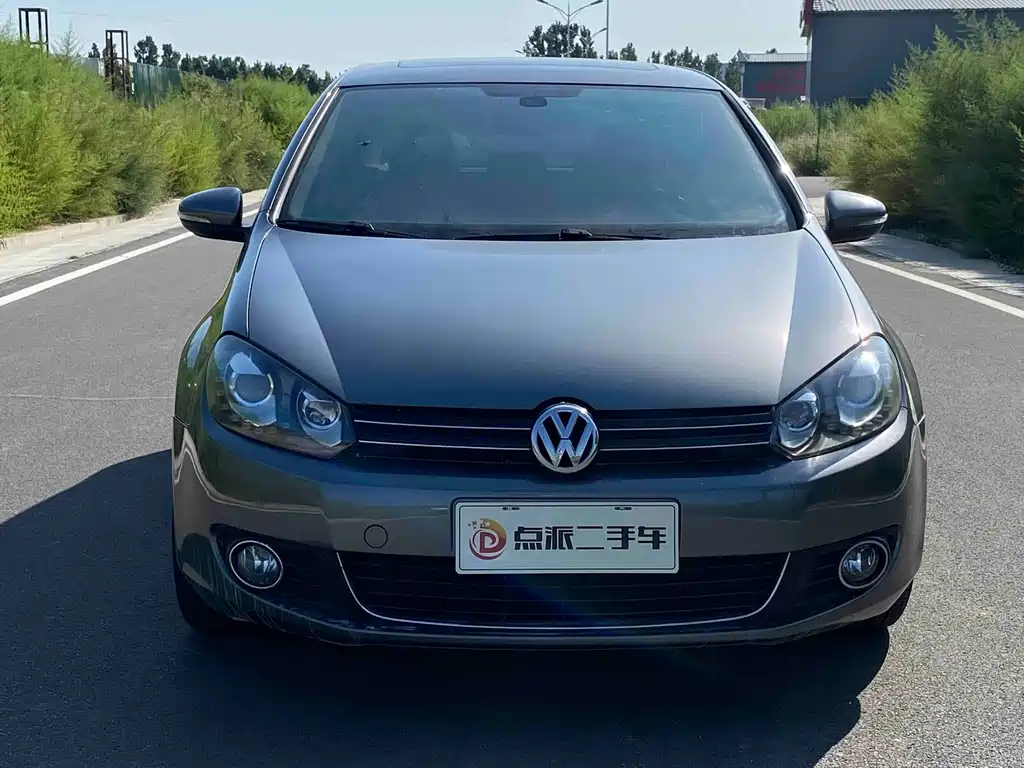 Volkswagen Golf — миниатюра 2
