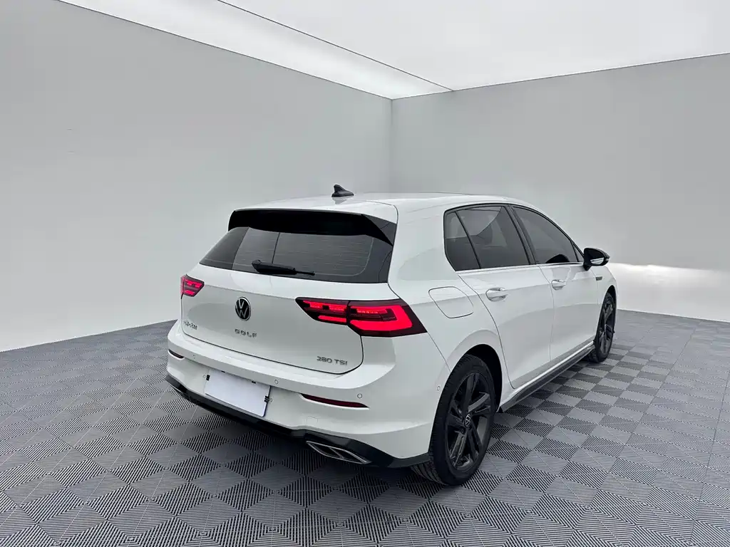 Volkswagen Golf — миниатюра 6