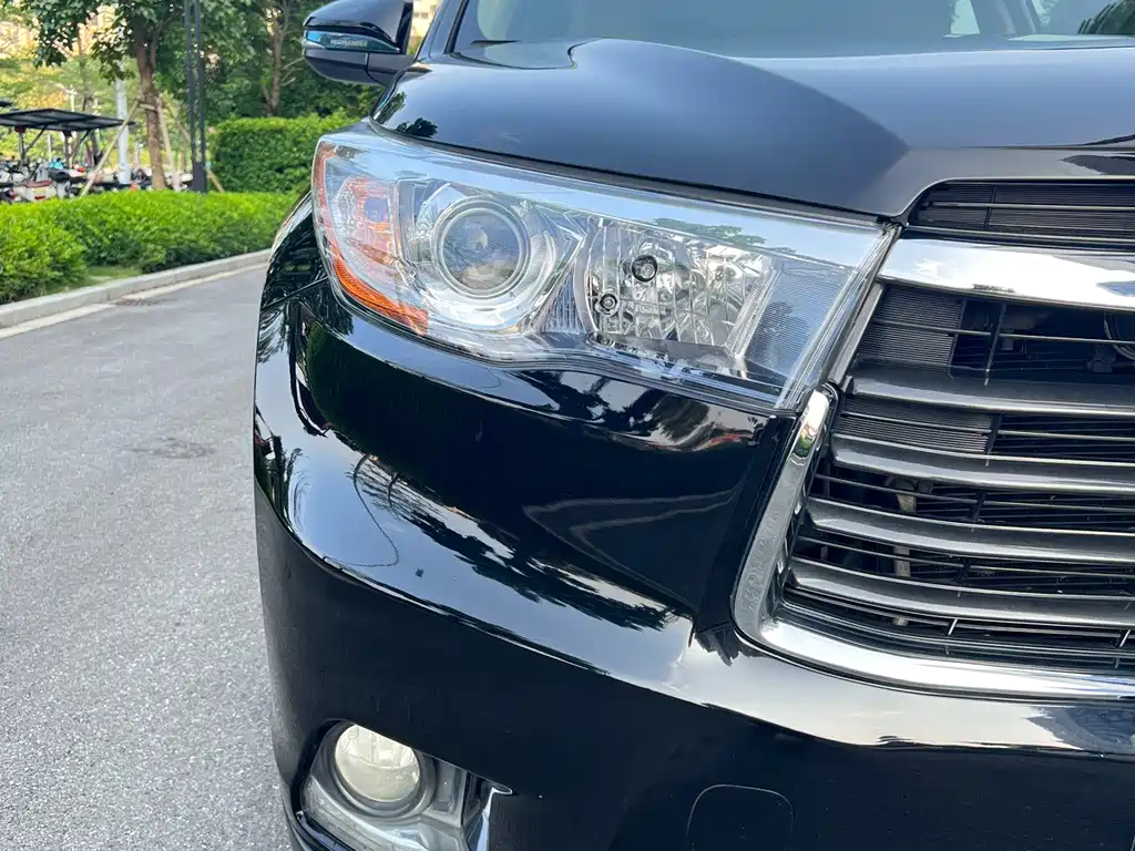 Toyota Highlander — миниатюра 8