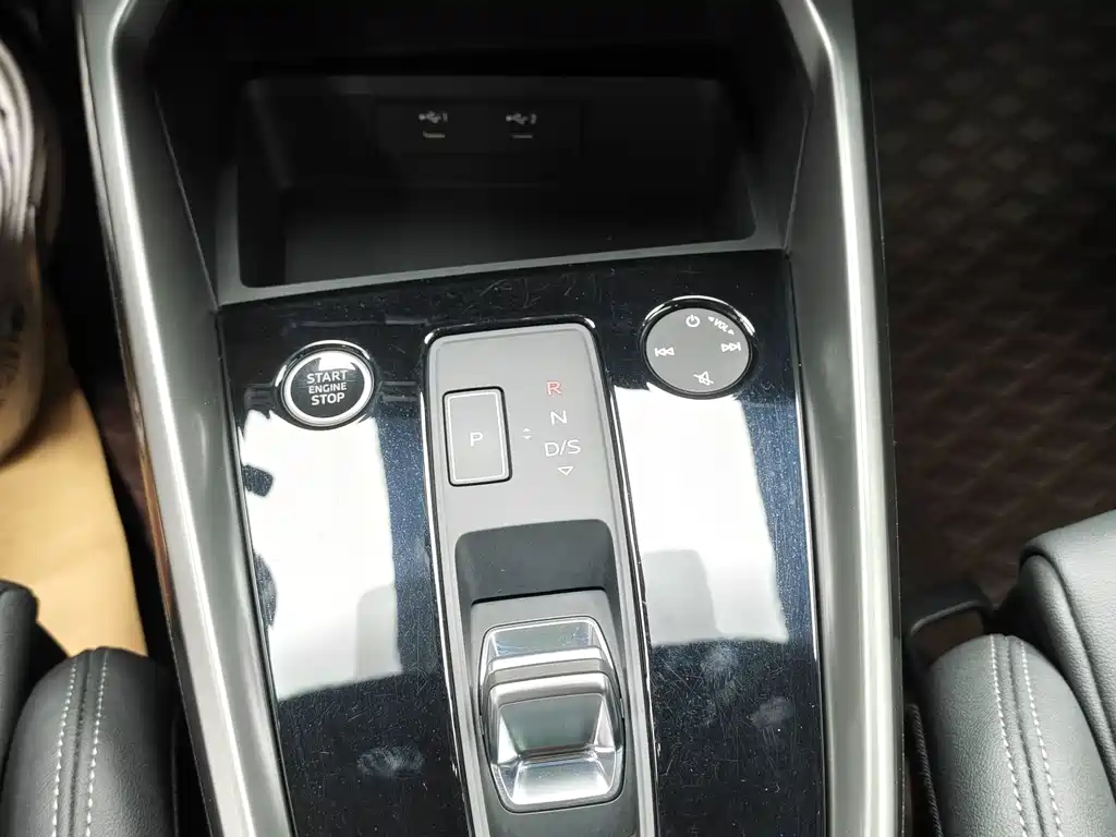 Audi A3 2023 A3L Limousine 35 TFSI Fashion Sport
