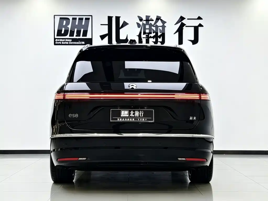 NIO ES8 — миниатюра 5