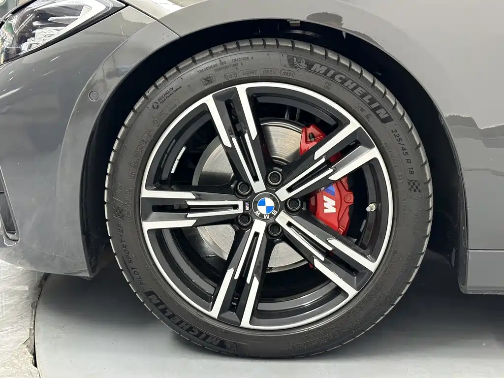 BMW 4 Series — миниатюра 24