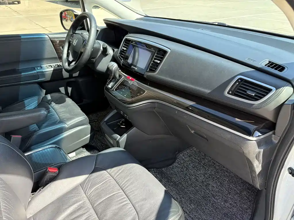 Honda Odyssey — миниатюра 10