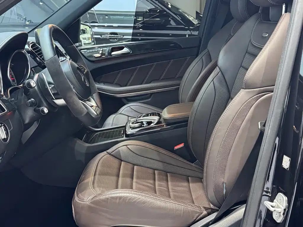 Mercedes-Benz GLS AMG — миниатюра 12