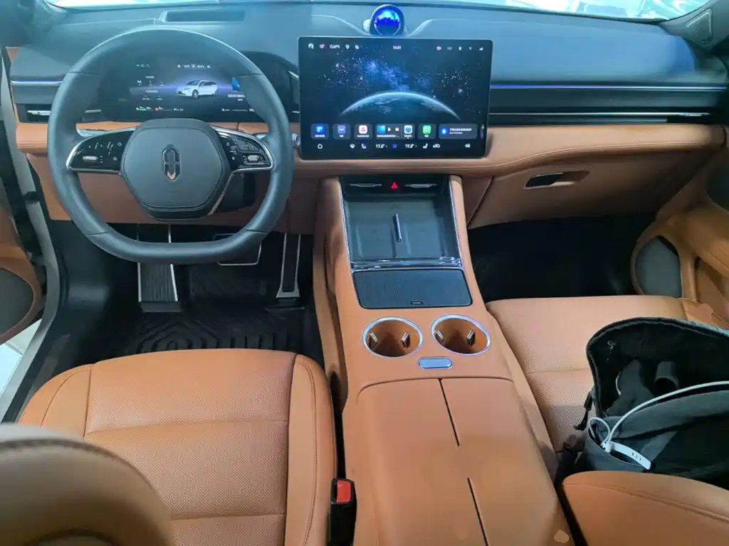 AITO AITO M5 — миниатюра 10
