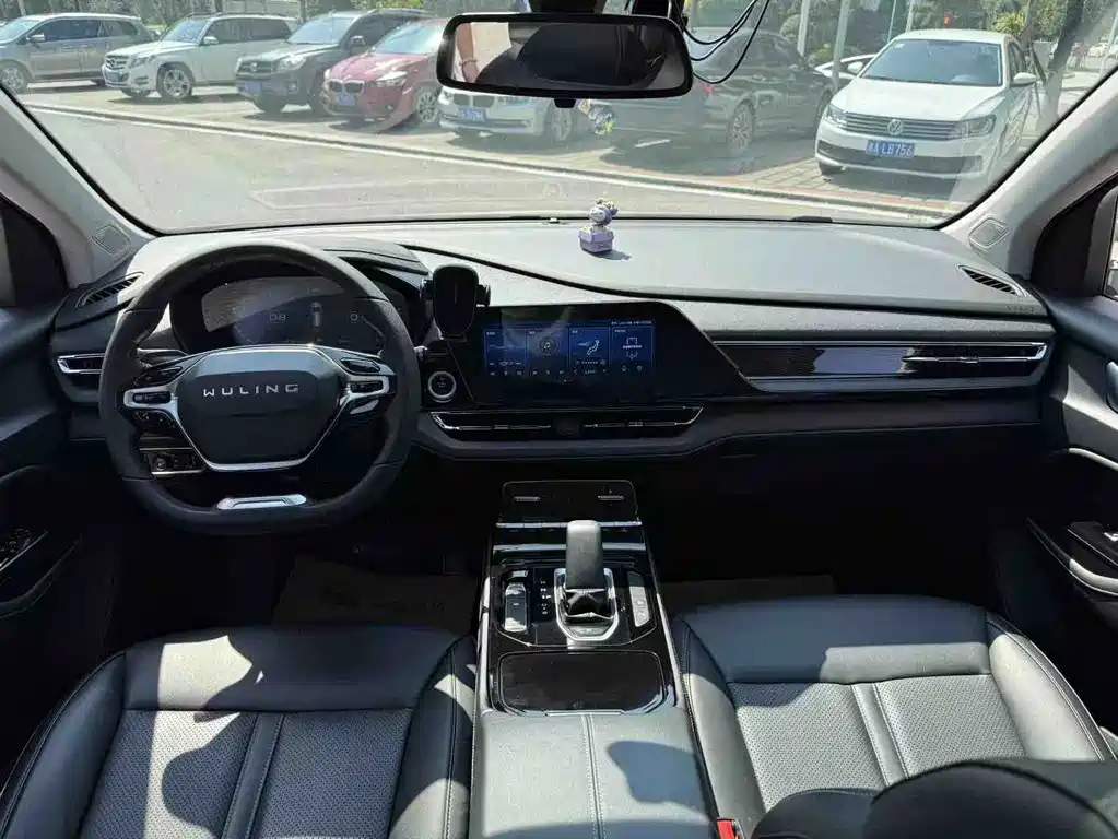 Wuling Victory — миниатюра 9