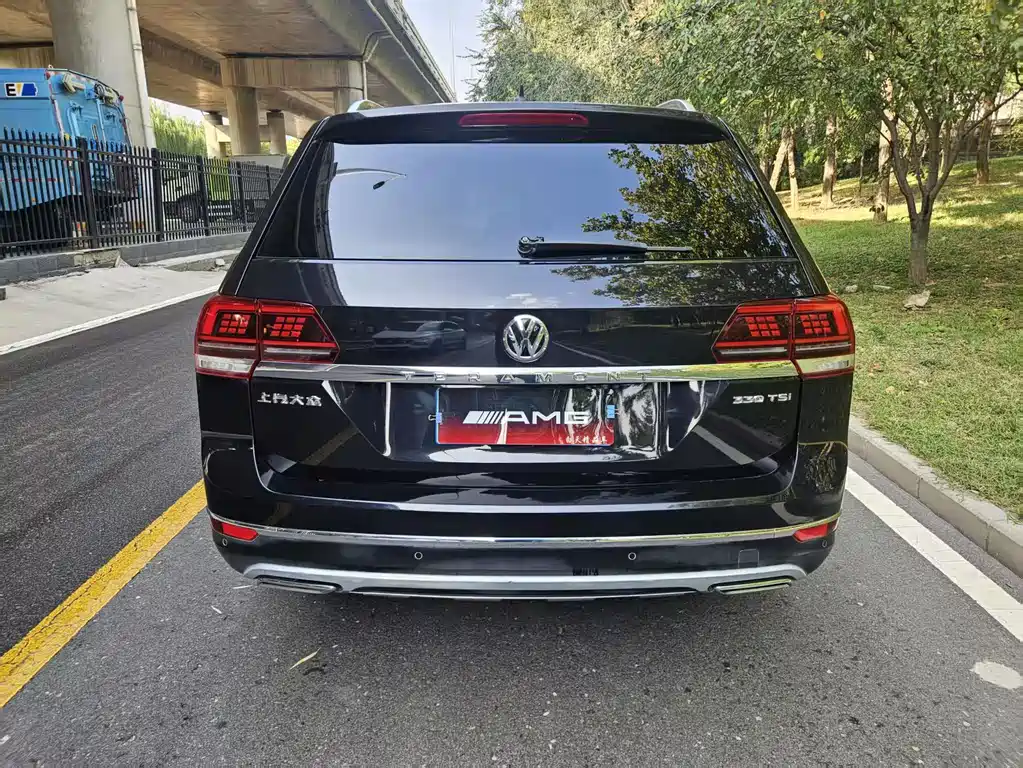 Volkswagen Teramont — миниатюра 8