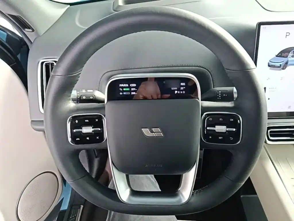Li Auto Li L8 — миниатюра 11