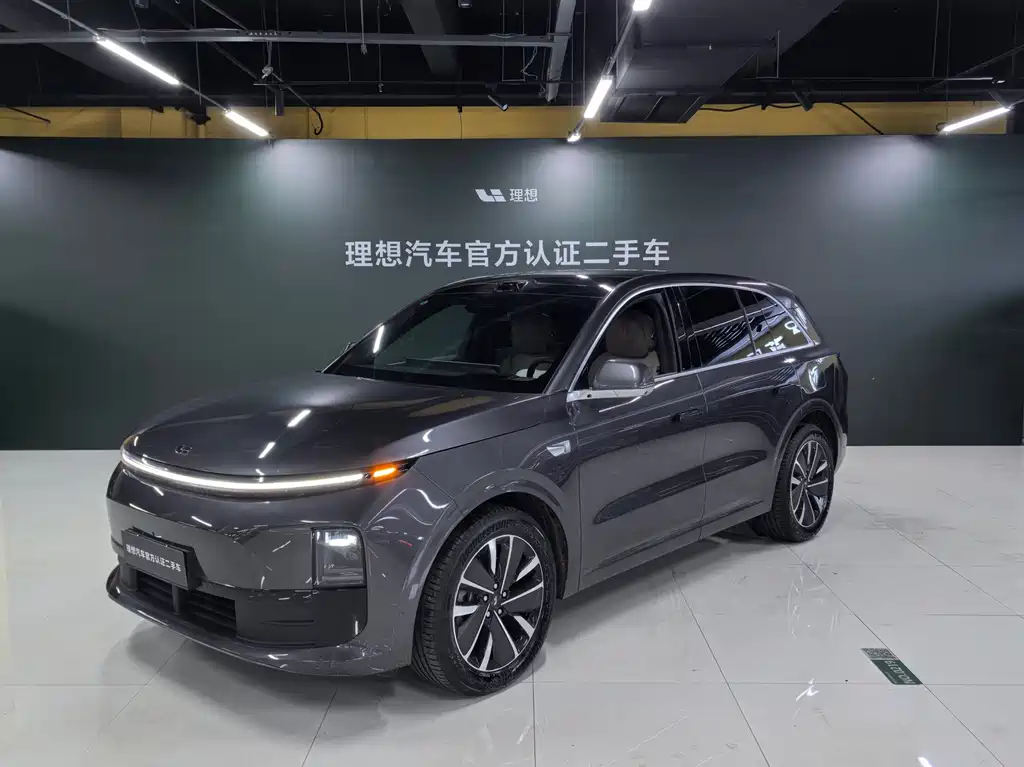 Li Auto L6