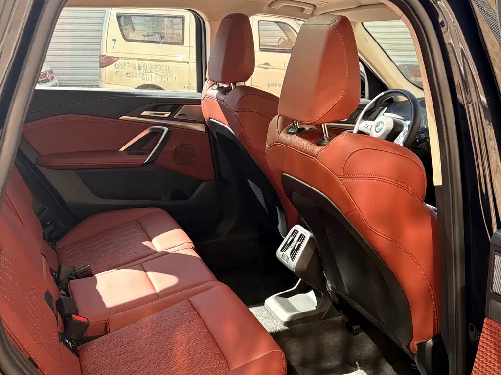 BMW X1 — миниатюра 8