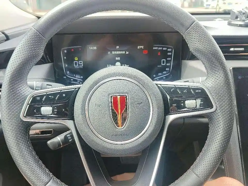 Hongqi Hongqi H5 — миниатюра 8