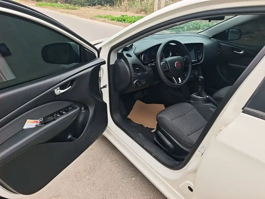 Fiat Viaggio — миниатюра 16