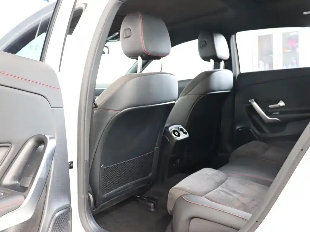 Mercedes-Benz A-Class — миниатюра 28