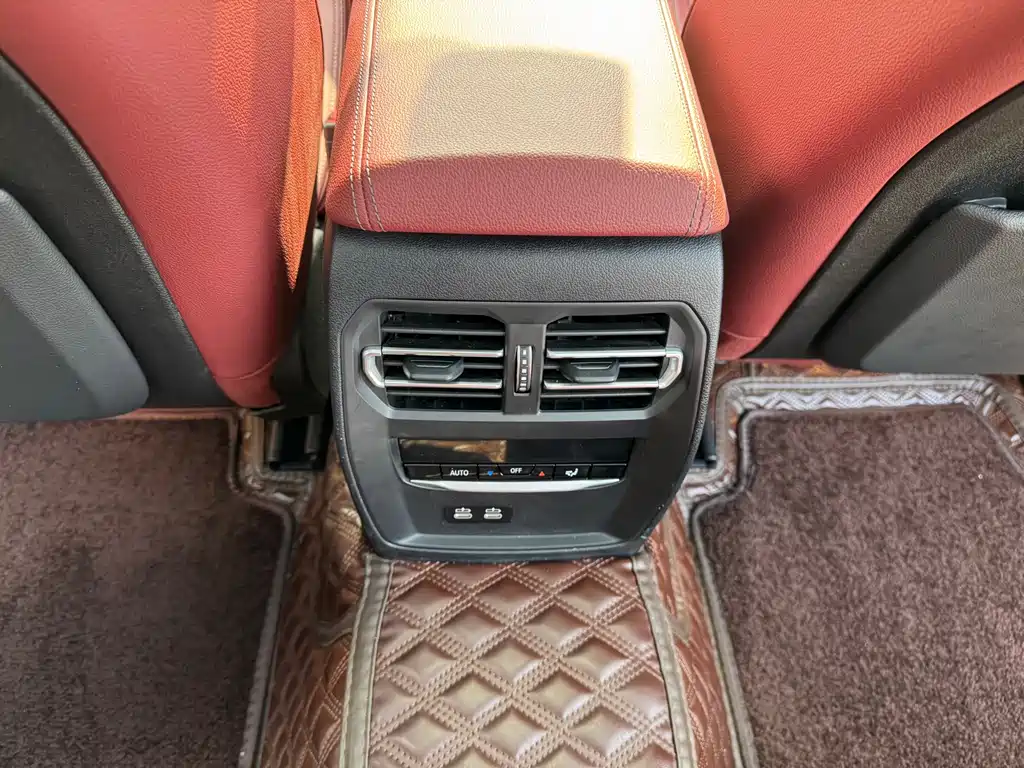 BMW 3 Series — миниатюра 13