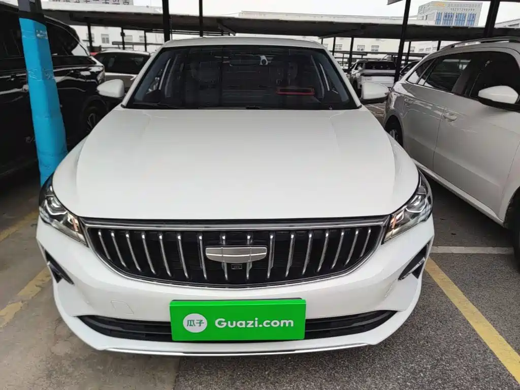 Geely Emgrand 2025 4 1.5L CVT Luxury