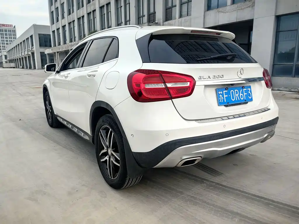 Mercedes-Benz GLA — миниатюра 7