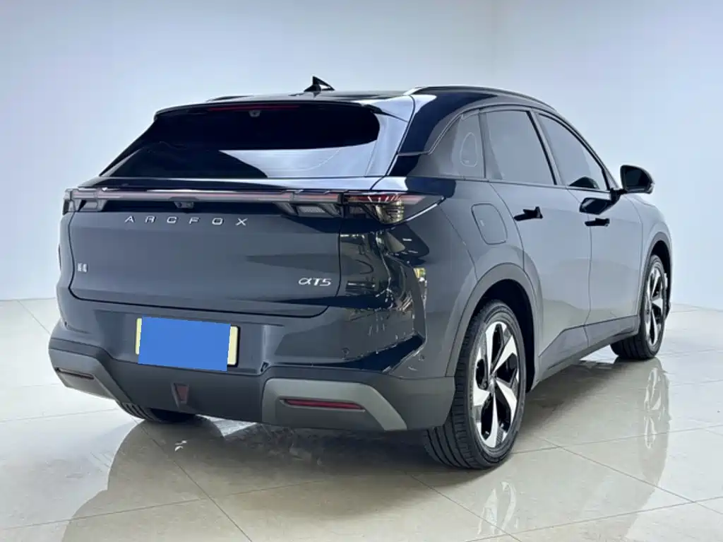 ARCFOX Alpha T5 — миниатюра 7