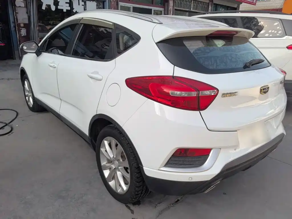 Geely Emgrand GS — миниатюра 5