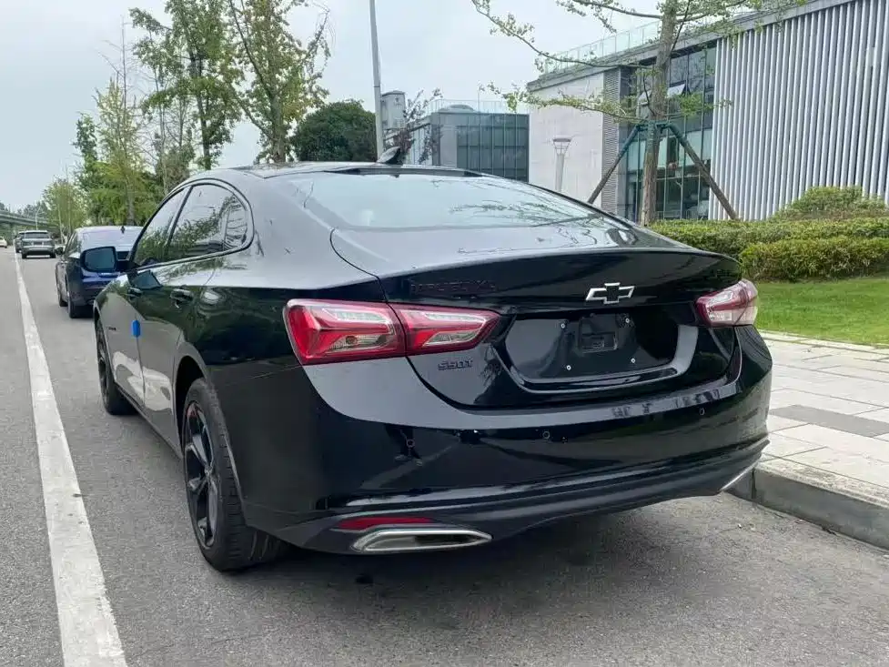 Chevrolet Malibu XL — миниатюра 3