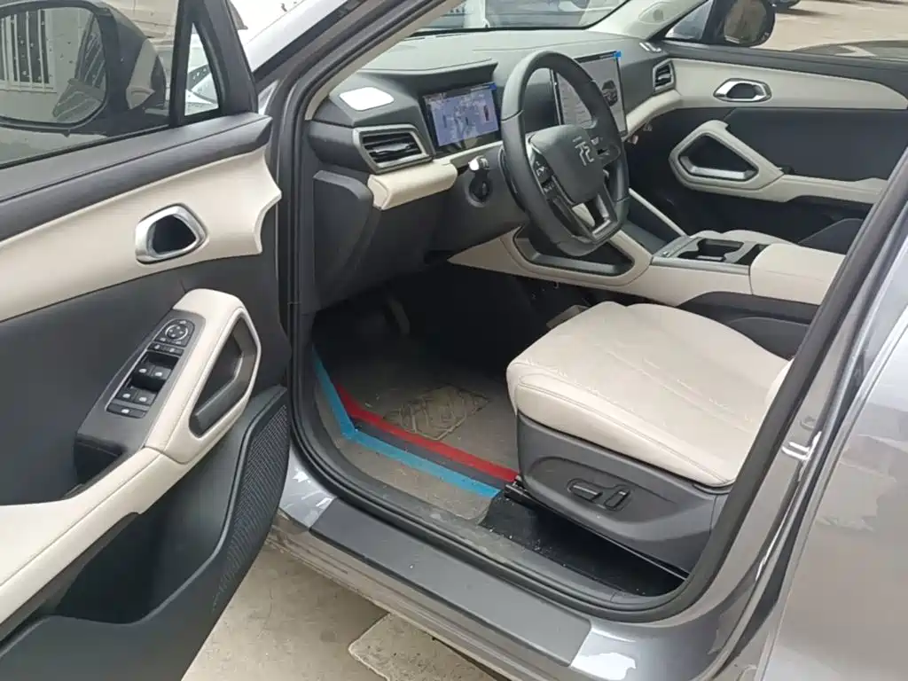 BYD Yuan UP — миниатюра 16