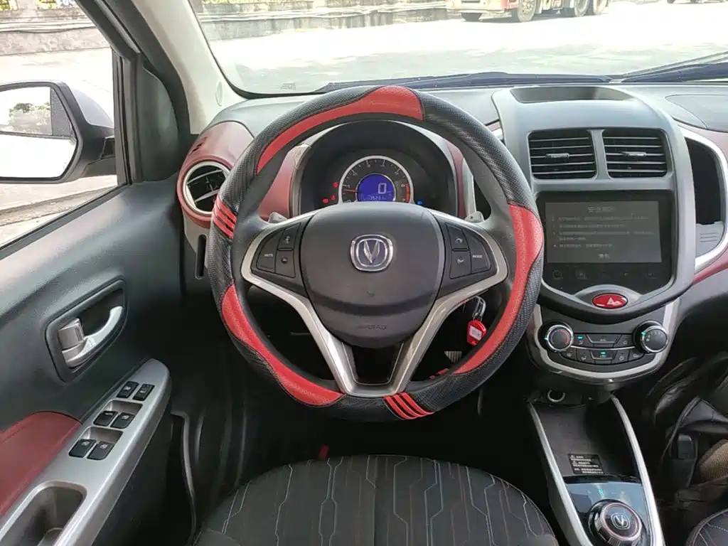 Changan BenBen — миниатюра 11