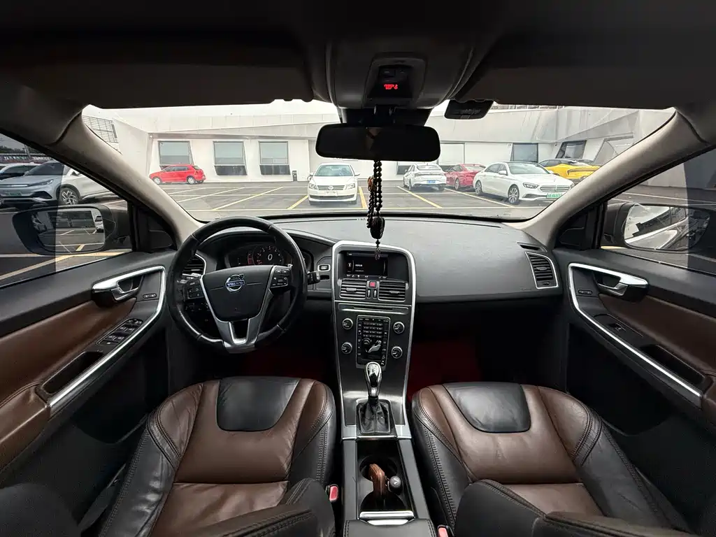 Volvo XC60 (Import) — миниатюра 8