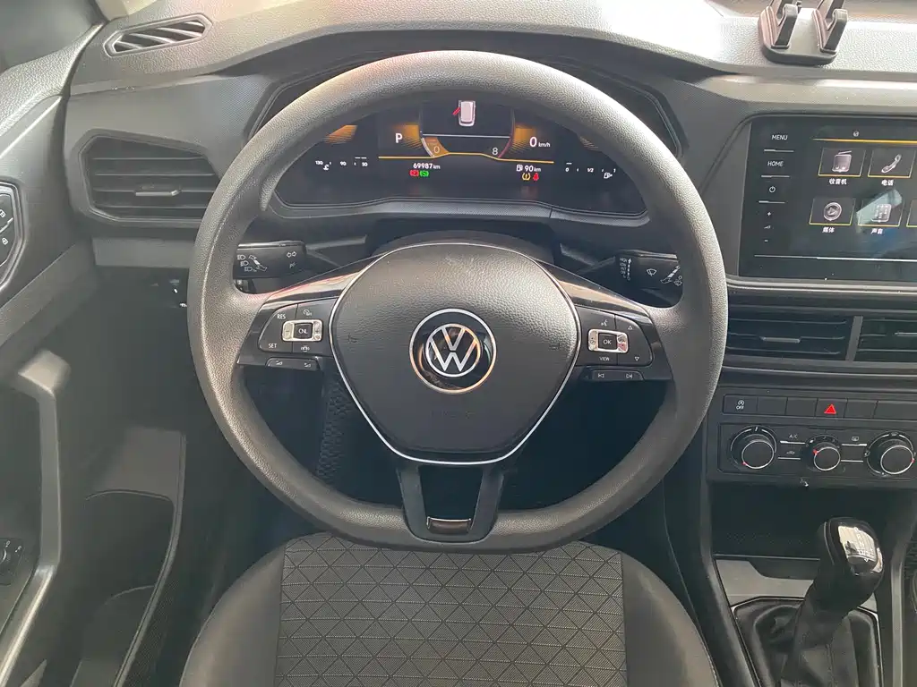 VOLKSWAGEN TU KAI