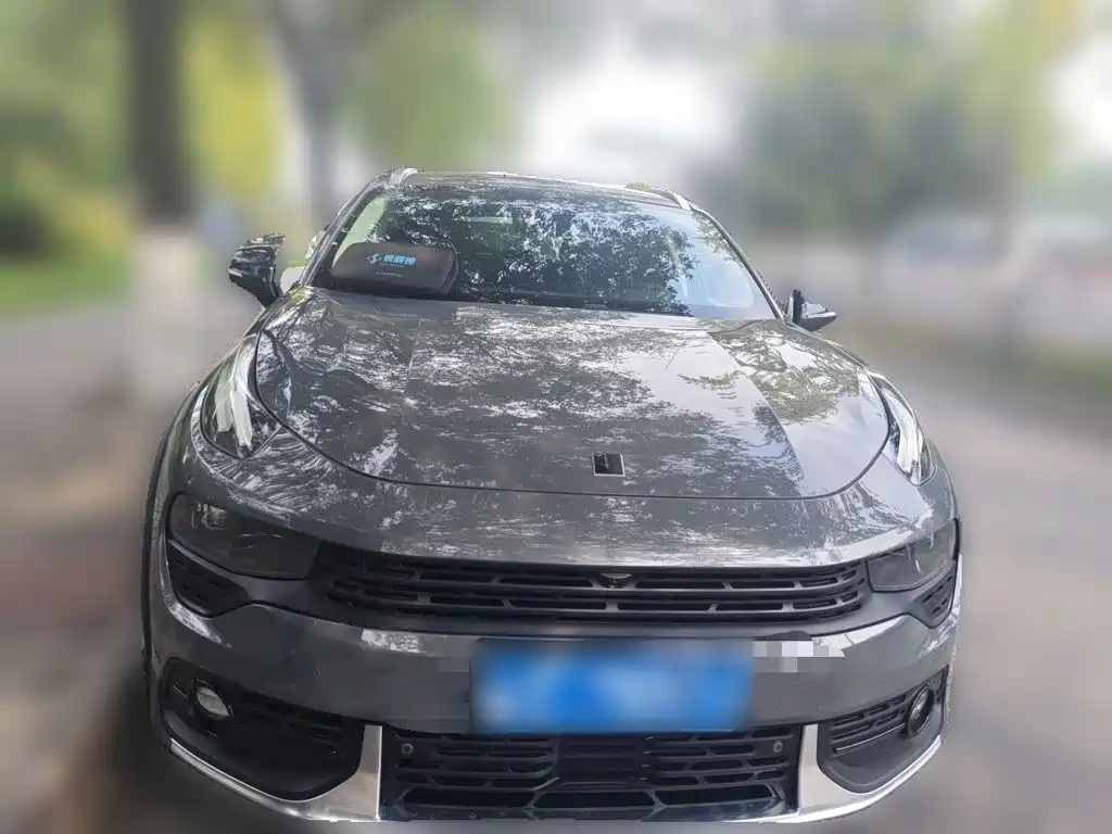 Lynk & Co 02 — миниатюра 2