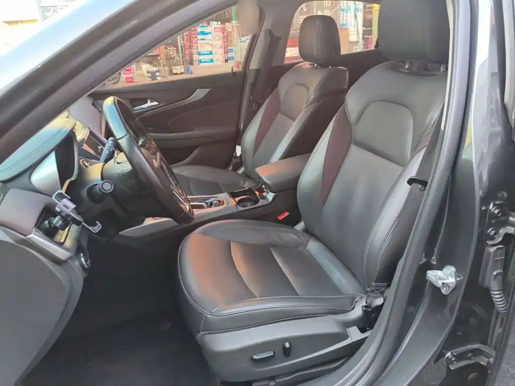 Chevrolet Malibu — миниатюра 15
