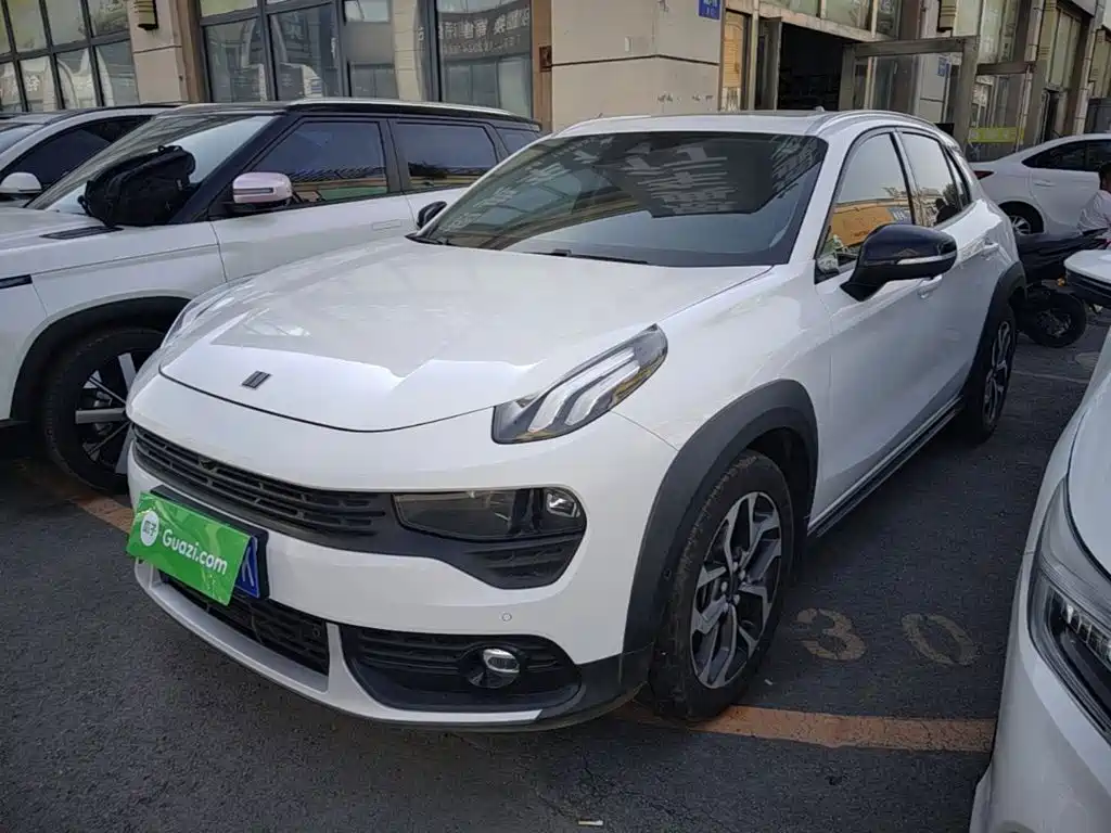 Lynk & Co 02 — миниатюра 2