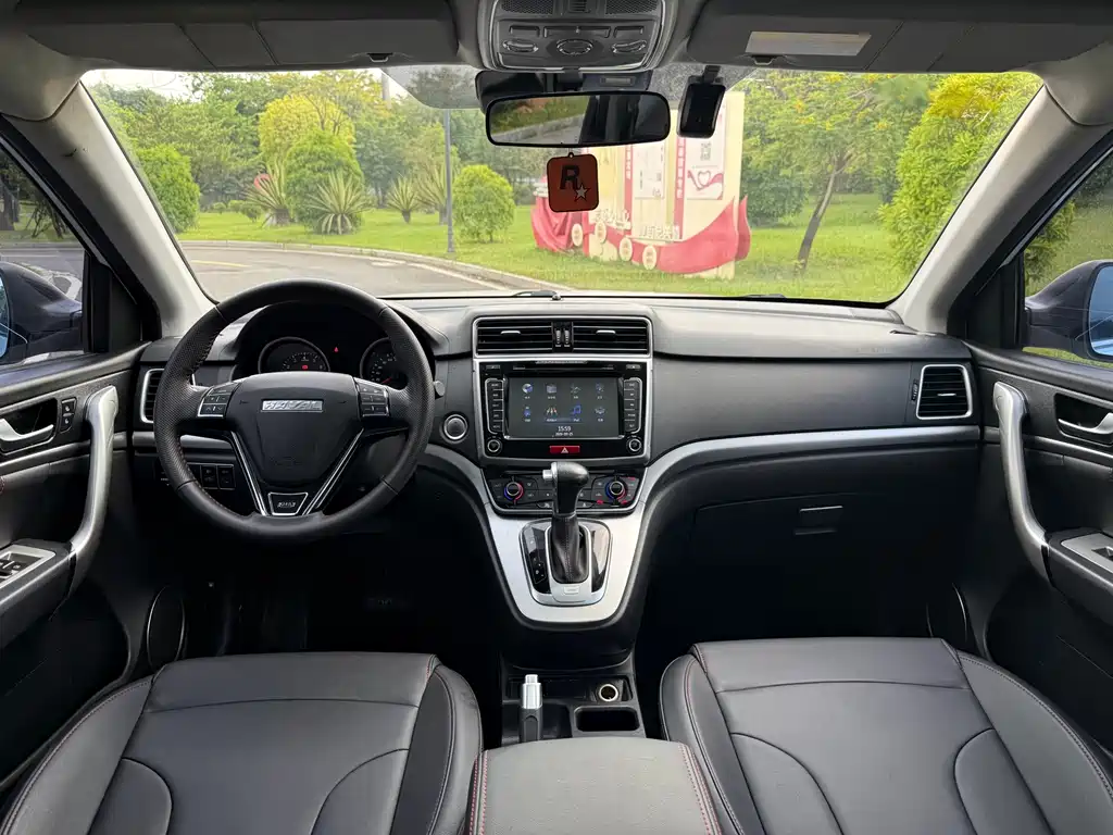 Haval M6 — миниатюра 7