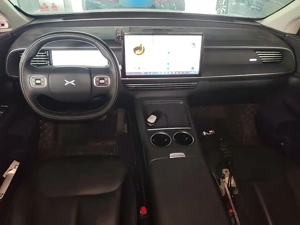 XPeng G6 — миниатюра 10