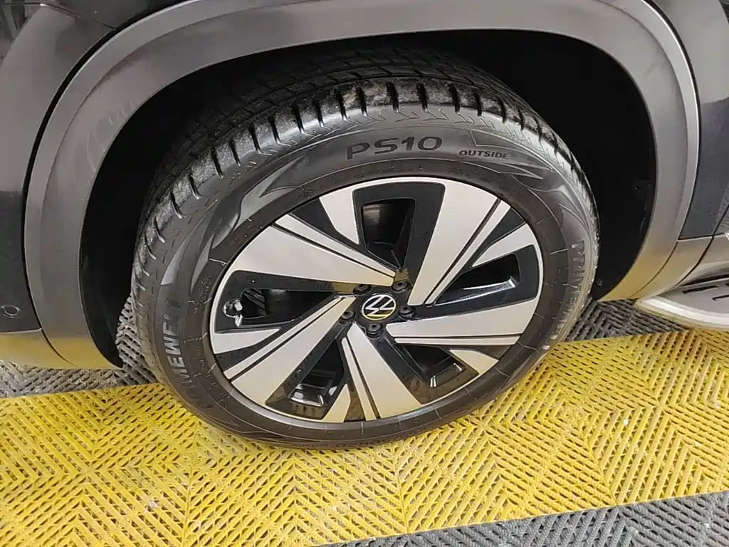 Volkswagen Teramont — миниатюра 25
